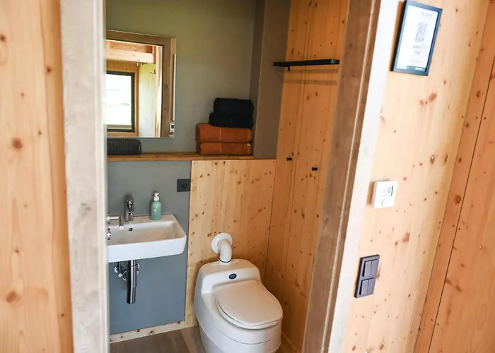 Tiny House Nature 1 Innenlage - Tiny Village Harlesiel *